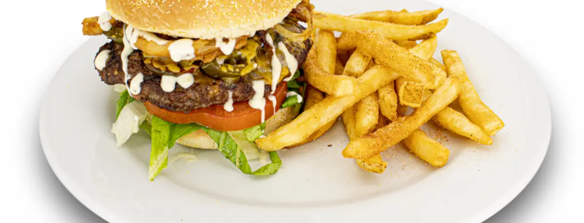 Jalapeño & onion straw burger