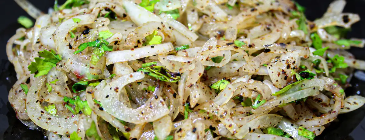 Onion salad