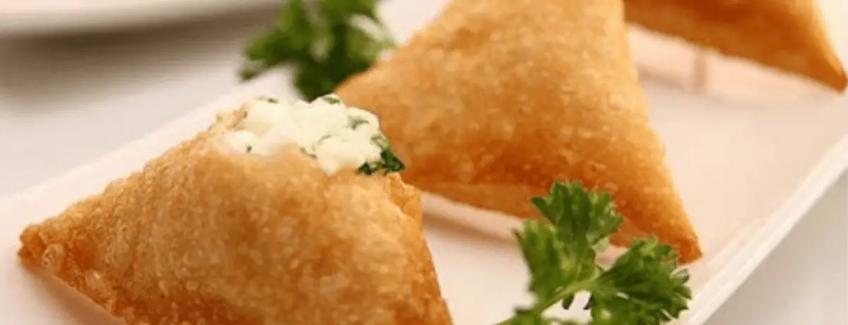Goat cheese samosa