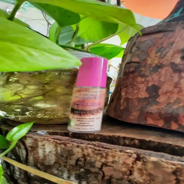 Mascara crystal protein gel 4 in one