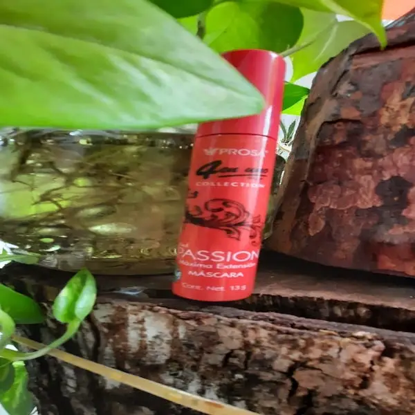 Mascara red passion lengthening fibers 13 g