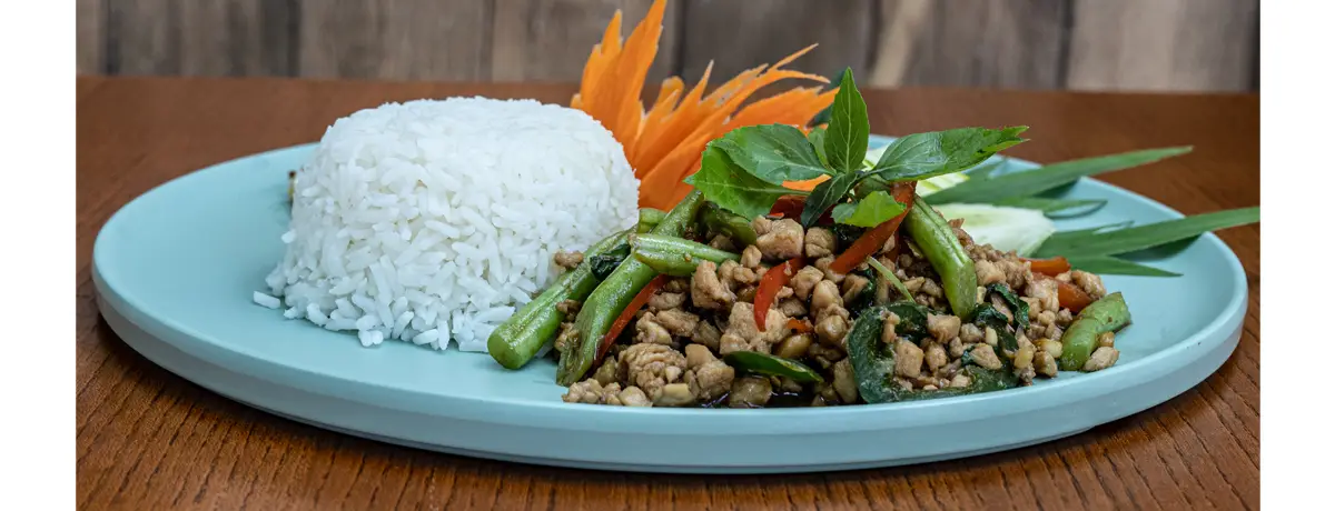 Pad kra pao